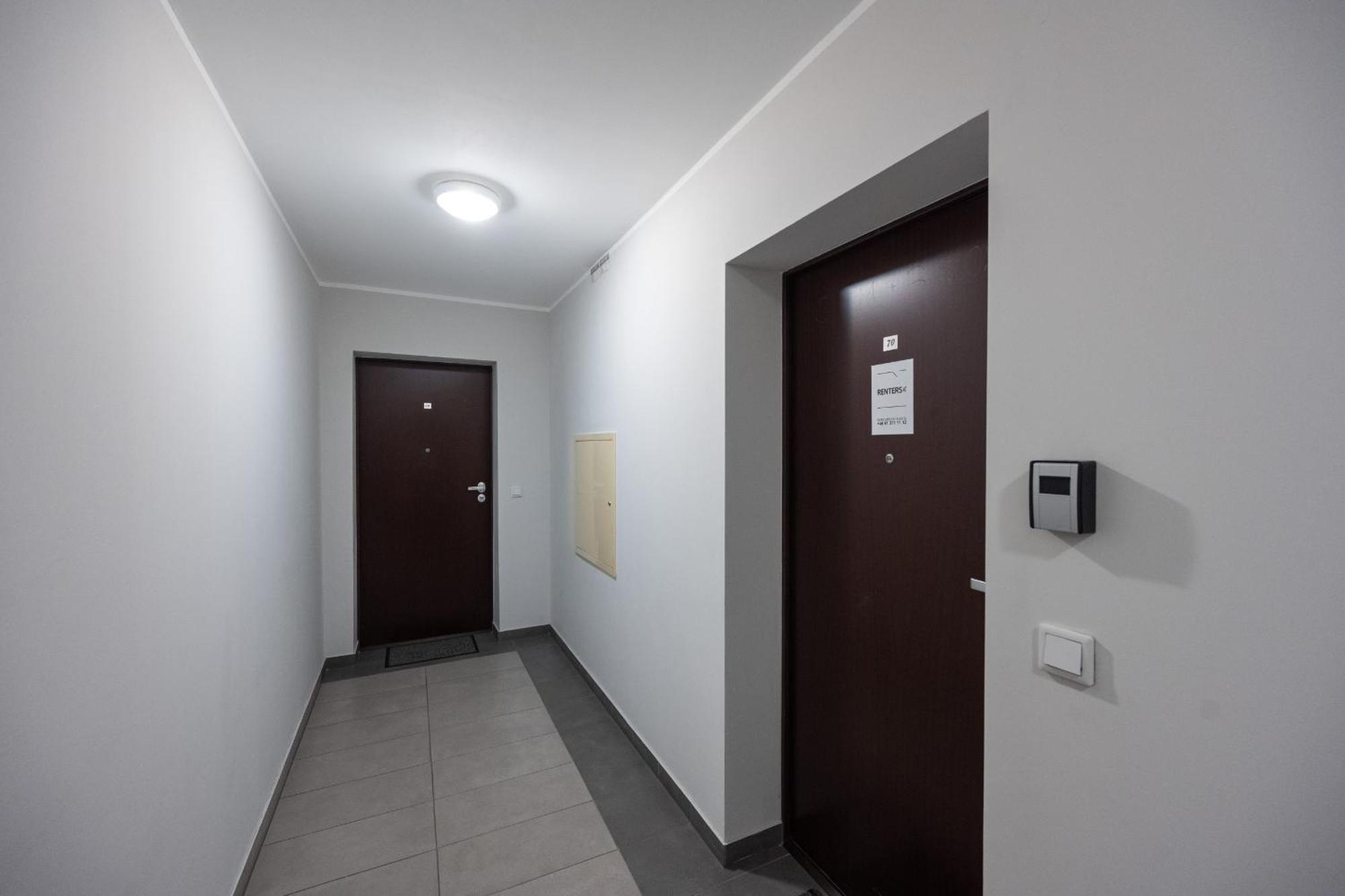 Comfortable Apartment Krakowska Wroclaw With Free Parking By Noclegi Renters Buitenkant foto